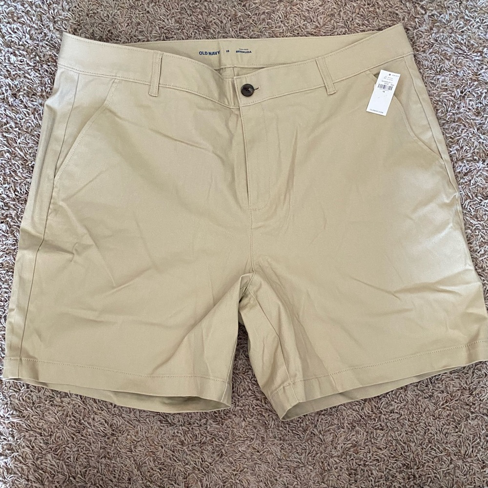 NWT high rise Bermuda 18